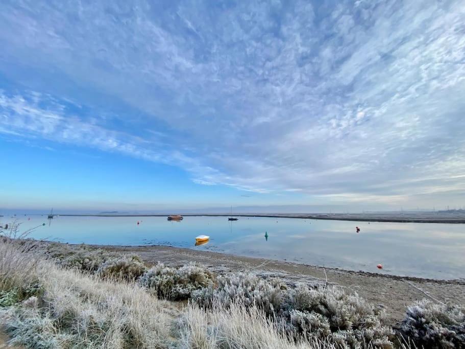 The Old Barn Apartment Wells-next-the-Sea Bagian luar foto
