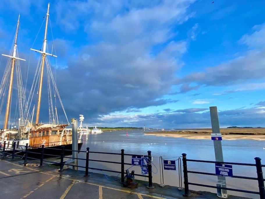 The Old Barn Apartment Wells-next-the-Sea Bagian luar foto